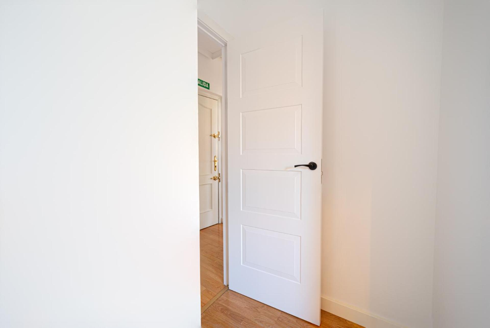 Apartament Glorieta Puerta De Toledo Мадрид Номер фото